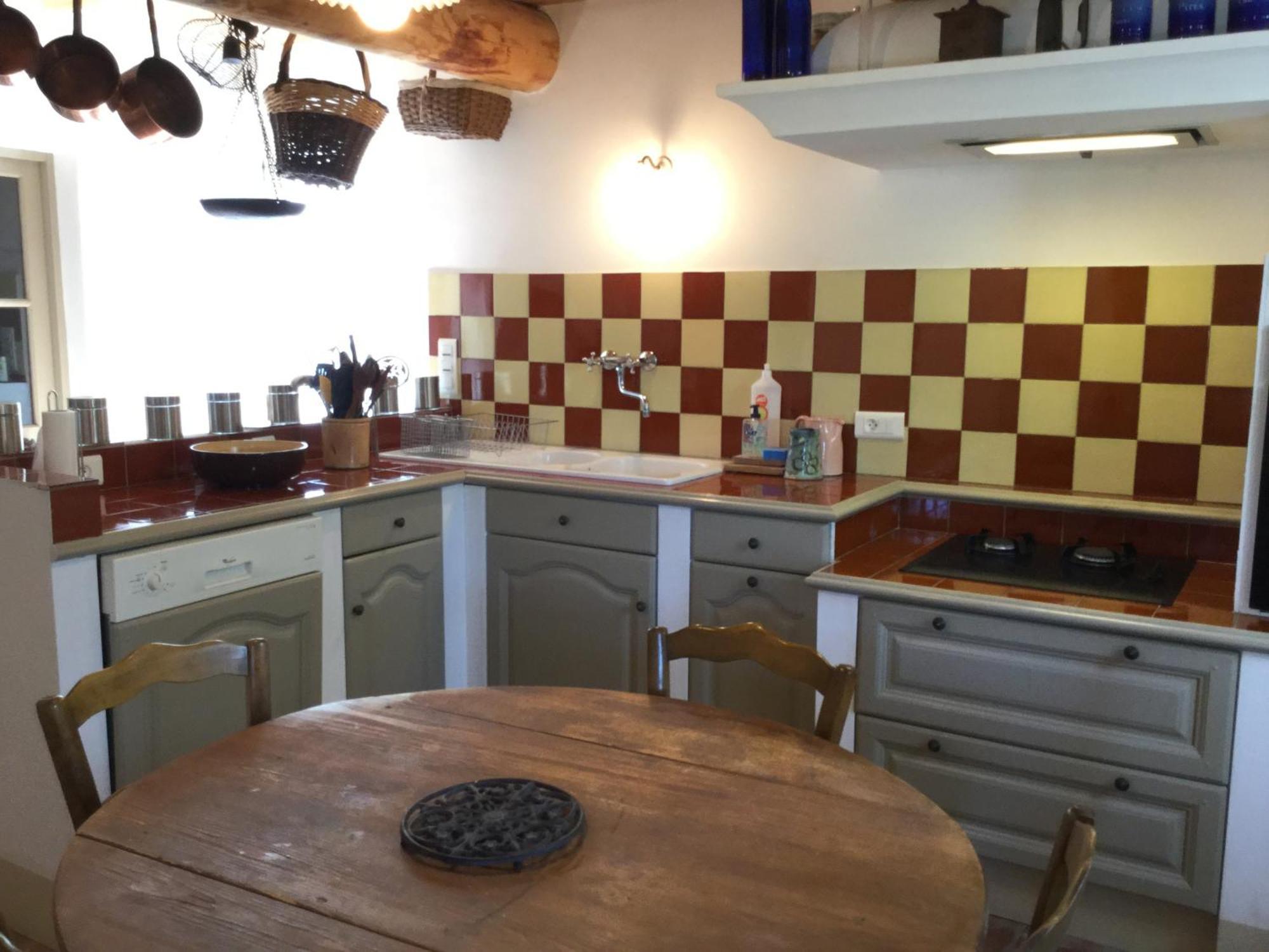19Th Century Provencal Mas With Pool In Provence In The Luberon, Sleeps 6 Βίλα Lacoste  Εξωτερικό φωτογραφία